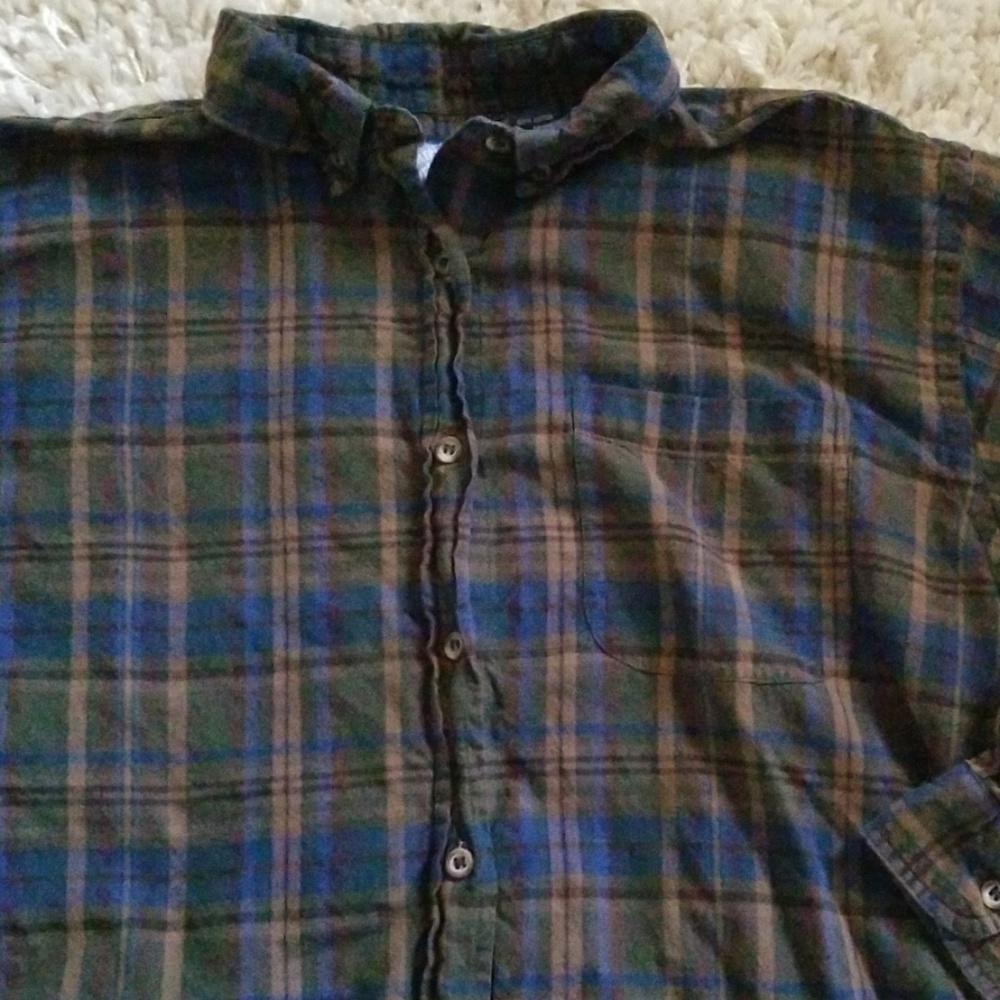 Long sleeve button down M